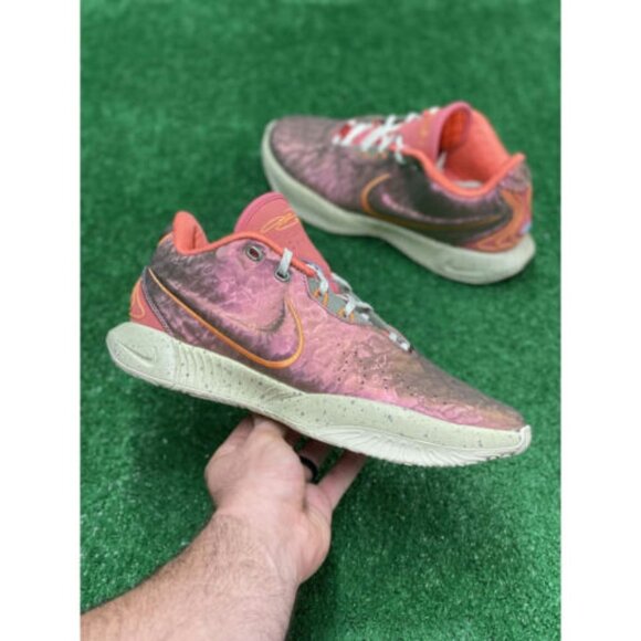 Nike LeBron 21 Low Mens Basketball Shoes Red FN0708-800 NEW Multi Sz - Picture 1 of 8